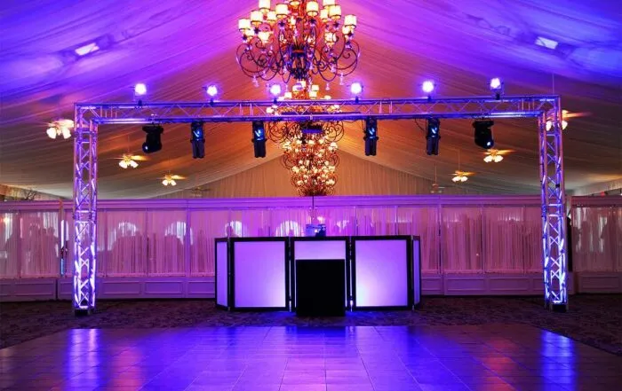Fort Worth Country Memories Vendor Spotlight Elite DJ and Lighting 700x441 1 Fort Worth Country Memories Vendor Spotlight Elite DJ and Lighting 700x441 1