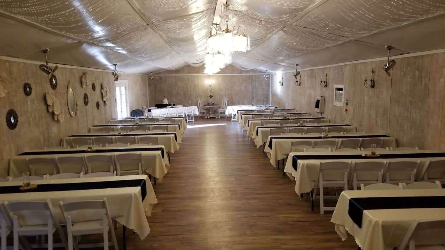 How Fort Worth Country Memories Blends Ballroom Comfort with Country Views