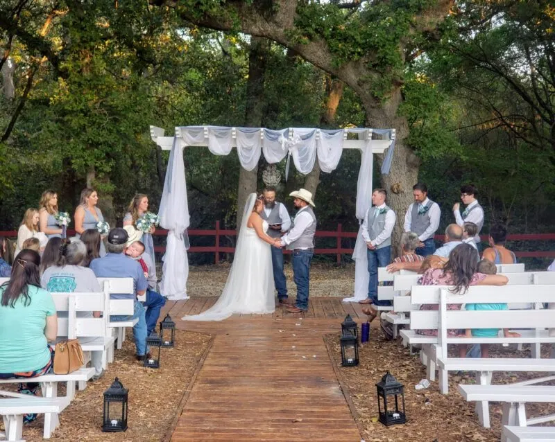 LV Open Air Chapel Weddings in Fort Worth Country Memories